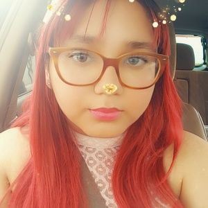 Meet your Posher, Daina